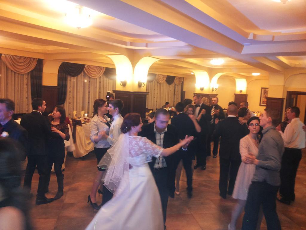 Pensiunea Vranis Садова Екстериор снимка